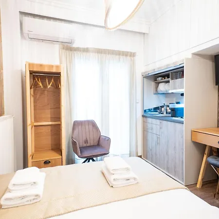 Apartment F & B Collection - Mini For 2 *